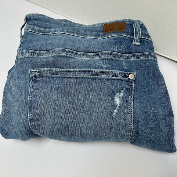 Judy Blue Denim - Judy Blue Mid-Rise Boyfriend Fit‎ Button Fly Denim Jeans Size 22W Style #82238